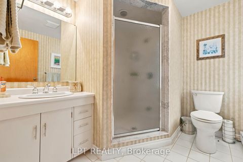 Photo 37 at 678 Lake Drive E, Historic Lakeshore Communities, Georgina