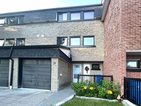 Photo 0 at 38 Henderson Drive, Aurora Highlands, Aurora