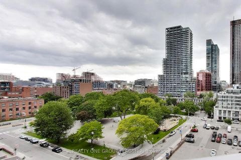 Photo 15 at 918 - 352 Front Street W, Waterfront Communities C1, Toronto