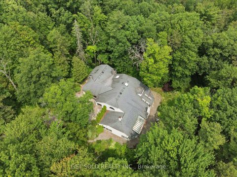 Photo 2 at 80 White Pine Trail, Rural Richmond Hill, Richmond Hill