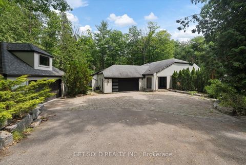 Photo 3 at 80 White Pine Trail, Rural Richmond Hill, Richmond Hill