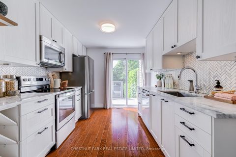 Photo 10 at 89 Frater Avenue, East York, Toronto