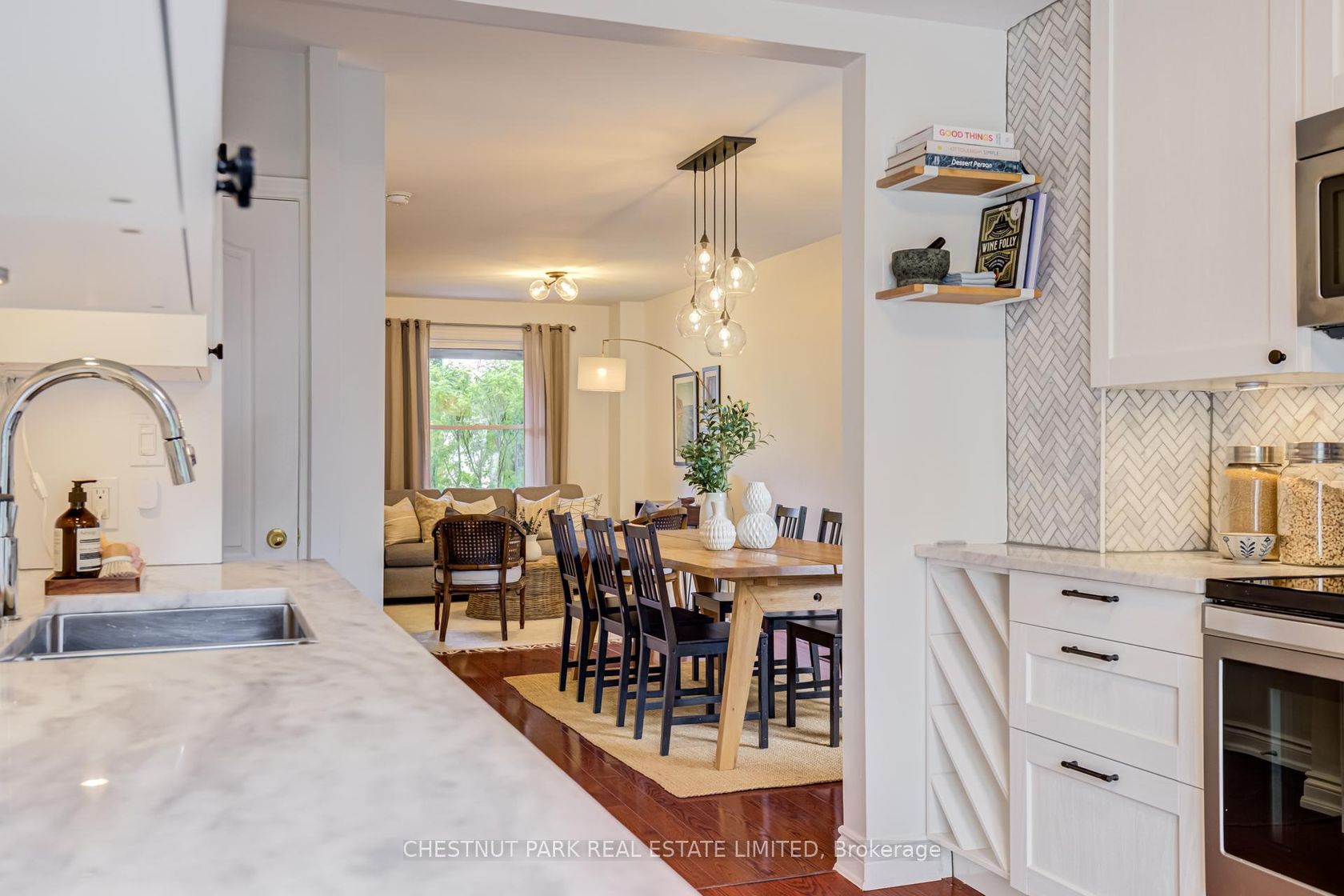 89 Frater Avenue, East York, Toronto 