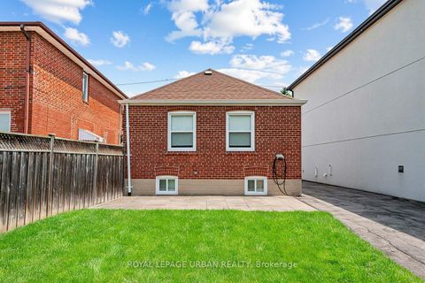 Photo 37 at 96 Cedarcrest Boulevard, Parkview, Toronto