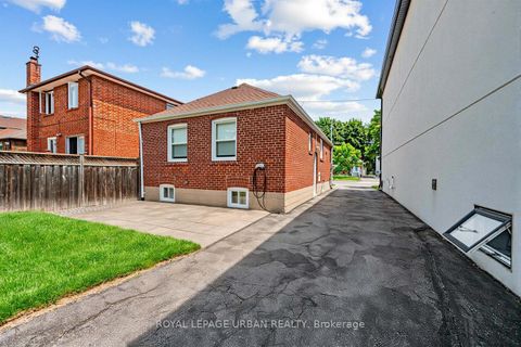 Photo 38 at 96 Cedarcrest Boulevard, Parkview, Toronto