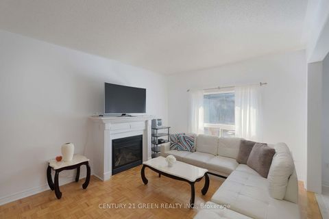 Photo 11 at 8 Lampman Drive, Morningside, Toronto