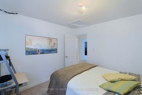 Photo 16 at 8 Lampman Drive, Morningside, Toronto