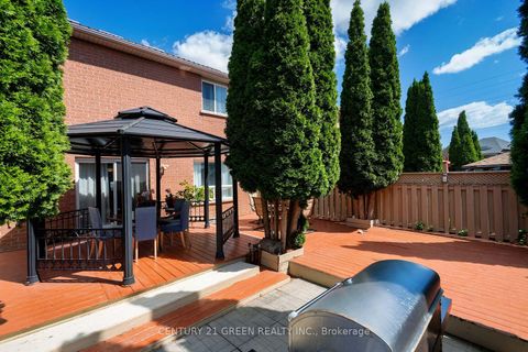 Photo 32 at 8 Lampman Drive, Morningside, Toronto