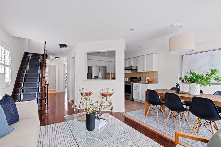 Photo 11 at 91 Wilkes Crescent, Birchmount, Toronto