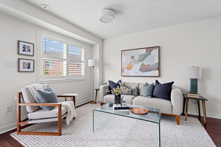 Photo 14 at 91 Wilkes Crescent, Birchmount, Toronto