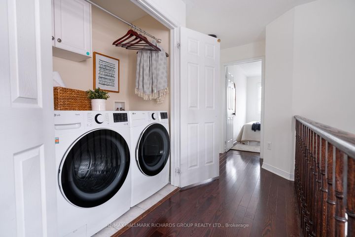 Photo 23 at 91 Wilkes Crescent, Birchmount, Toronto