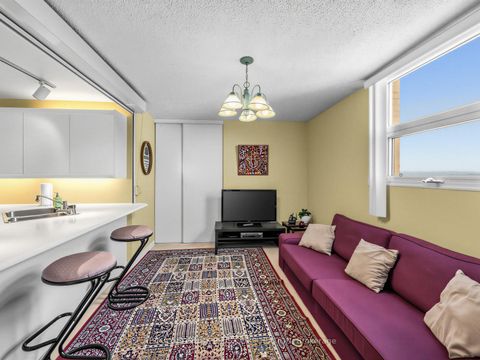 Photo 11 at 1903 - 299 Mill Road, Markland Wood, Toronto