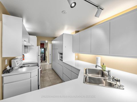 Photo 14 at 1903 - 299 Mill Road, Markland Wood, Toronto