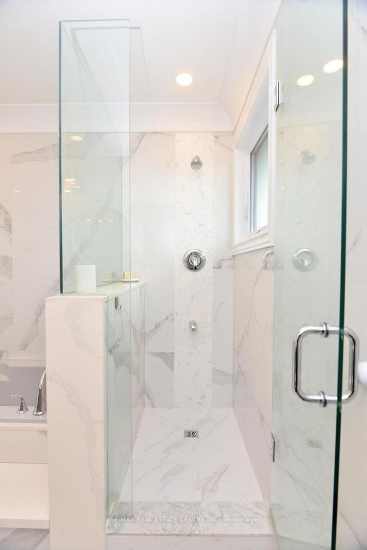 Photo 30 at 43 Regalview Drive, Stoney Creek, Hamilton