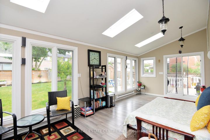 Photo 41 at 43 Regalview Drive, Stoney Creek, Hamilton