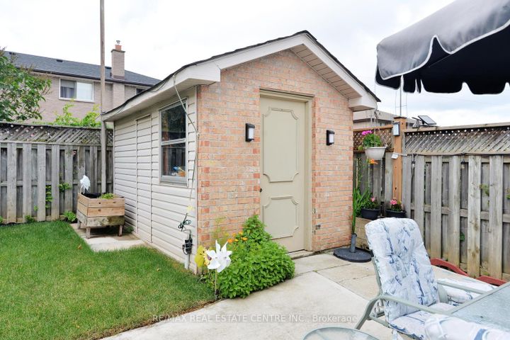 Photo 49 at 43 Regalview Drive, Stoney Creek, Hamilton