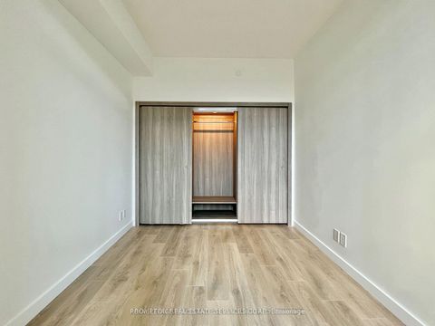 Photo 6 at 1209 - 38 Widmer Street, Waterfront Communities C1, Toronto