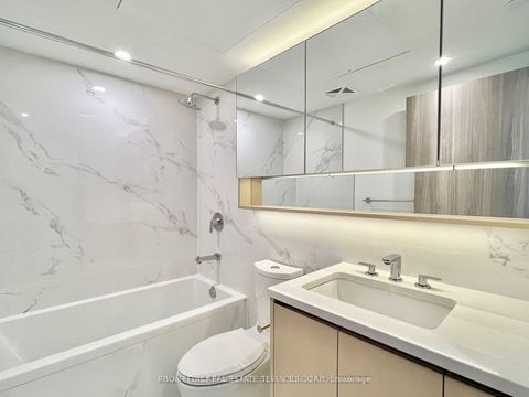Photo 10 at 1209 - 38 Widmer Street, Waterfront Communities C1, Toronto
