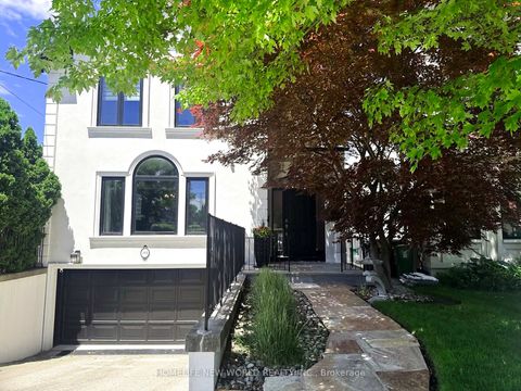 Photo 1 at 594 Woburn Avenue S, Nortown, Toronto