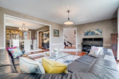 Photo 8 at 594 Woburn Avenue S, Nortown, Toronto
