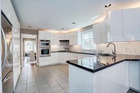 Photo 16 at 594 Woburn Avenue S, Nortown, Toronto