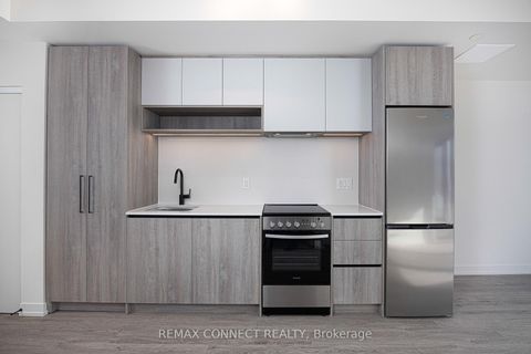 Photo 6 at 303 - 181 Sterling Road, Dufferin Grove, Toronto