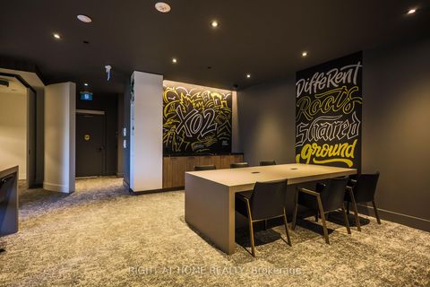 Photo 30 at 917 - 285 Dufferin Street, South Parkdale, Toronto