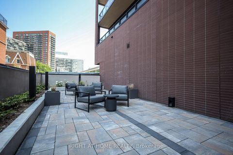 Photo 47 at 917 - 285 Dufferin Street, South Parkdale, Toronto