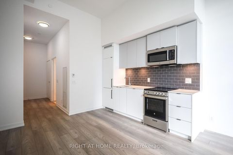 Photo 9 at 704 - 285 Dufferin Street, South Parkdale, Toronto