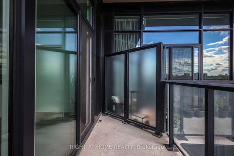 Photo 18 at 704 - 285 Dufferin Street, South Parkdale, Toronto