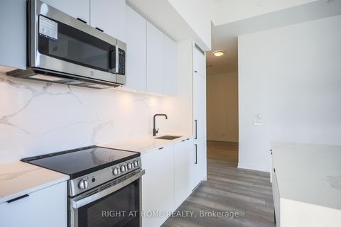 Photo 12 at 220 - 285 Dufferin Street, South Parkdale, Toronto