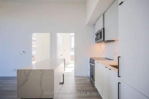 Photo 13 at 220 - 285 Dufferin Street, South Parkdale, Toronto