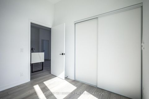 Photo 26 at 220 - 285 Dufferin Street, South Parkdale, Toronto