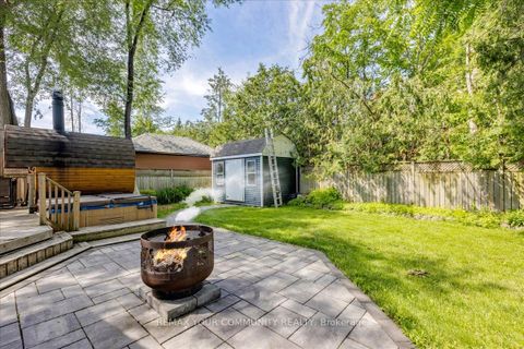 Photo 22 at 17 Farley Circle, Historic Lakeshore Communities, Georgina