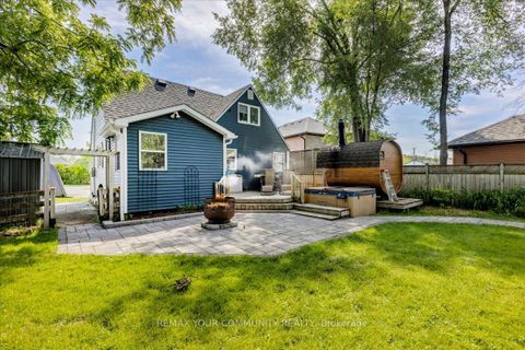 Photo 24 at 17 Farley Circle, Historic Lakeshore Communities, Georgina