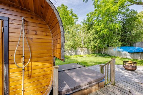 Photo 27 at 17 Farley Circle, Historic Lakeshore Communities, Georgina