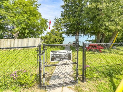 Photo 28 at 17 Farley Circle, Historic Lakeshore Communities, Georgina
