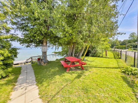 Photo 29 at 17 Farley Circle, Historic Lakeshore Communities, Georgina