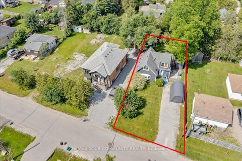 Photo 33 at 17 Farley Circle, Historic Lakeshore Communities, Georgina