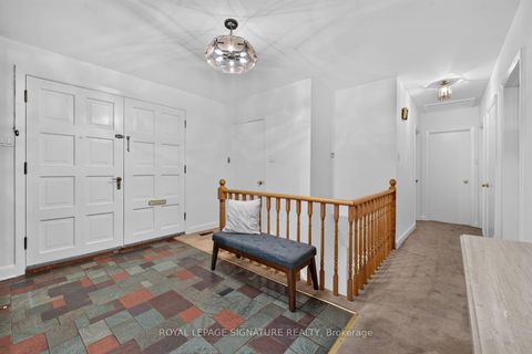 Photo 2 at 11 Regency Square, Guildwood, Toronto