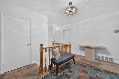 Photo 4 at 11 Regency Square, Guildwood, Toronto