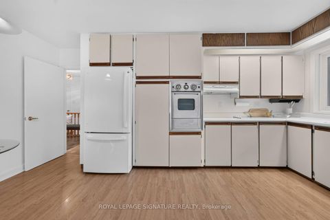 Photo 15 at 11 Regency Square, Guildwood, Toronto