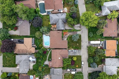 Photo 48 at 11 Regency Square, Guildwood, Toronto