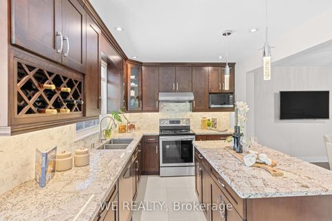 Photo 8 at 11 Stonedale Placeway, Don Mills, Toronto
