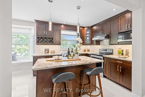 Photo 9 at 11 Stonedale Placeway, Don Mills, Toronto