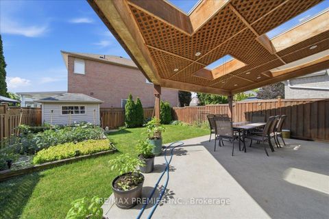 Photo 25 at 5 Laura Sabrina Drive, Sonoma Heights, Vaughan