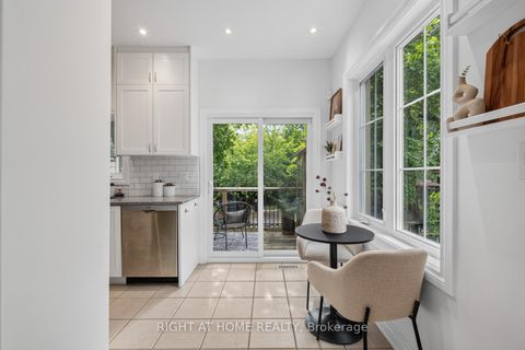Photo 9 at 722F Kingston Road, Danforth, Toronto