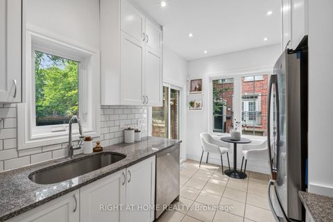Photo 11 at 722F Kingston Road, Danforth, Toronto