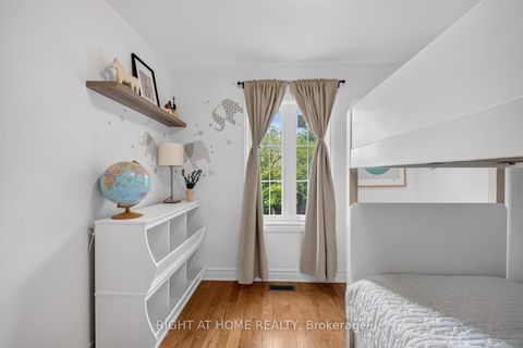 Photo 15 at 722F Kingston Road, Danforth, Toronto