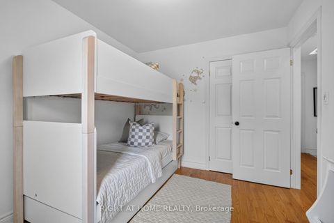Photo 16 at 722F Kingston Road, Danforth, Toronto